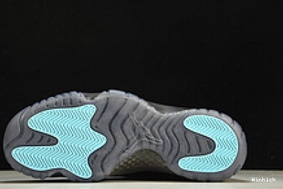 RETRO JORDAN “GAMMA BLUE” AIR 378037-006 MENS 11 0721